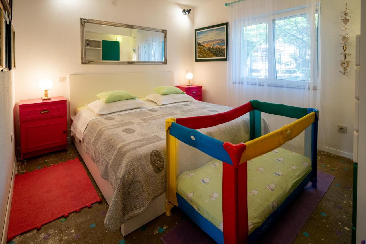 Maris Apartment Sveti Filip i Jakov Bagian luar foto